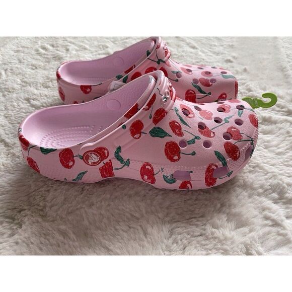 Crocs Classic Fresh Fruits Cherry Cherries Pink Clog 211008-6ZW Women’s Sz 7 NEW - Picture 6 of 11